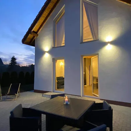 Holiday home Sniezka House *