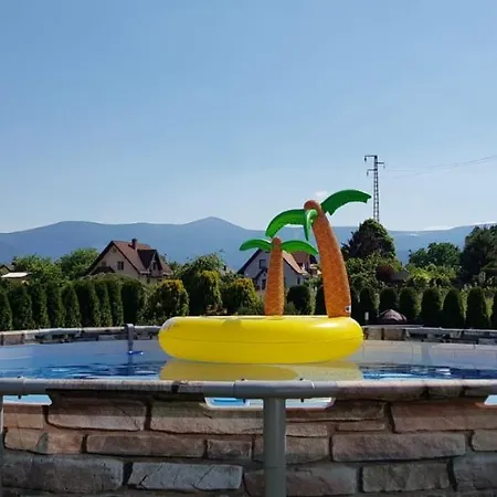 度假居 Sniezka House